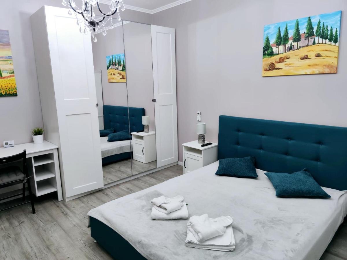 Chic Studio Old City Center - Ivo19 Bucarest Extérieur photo
